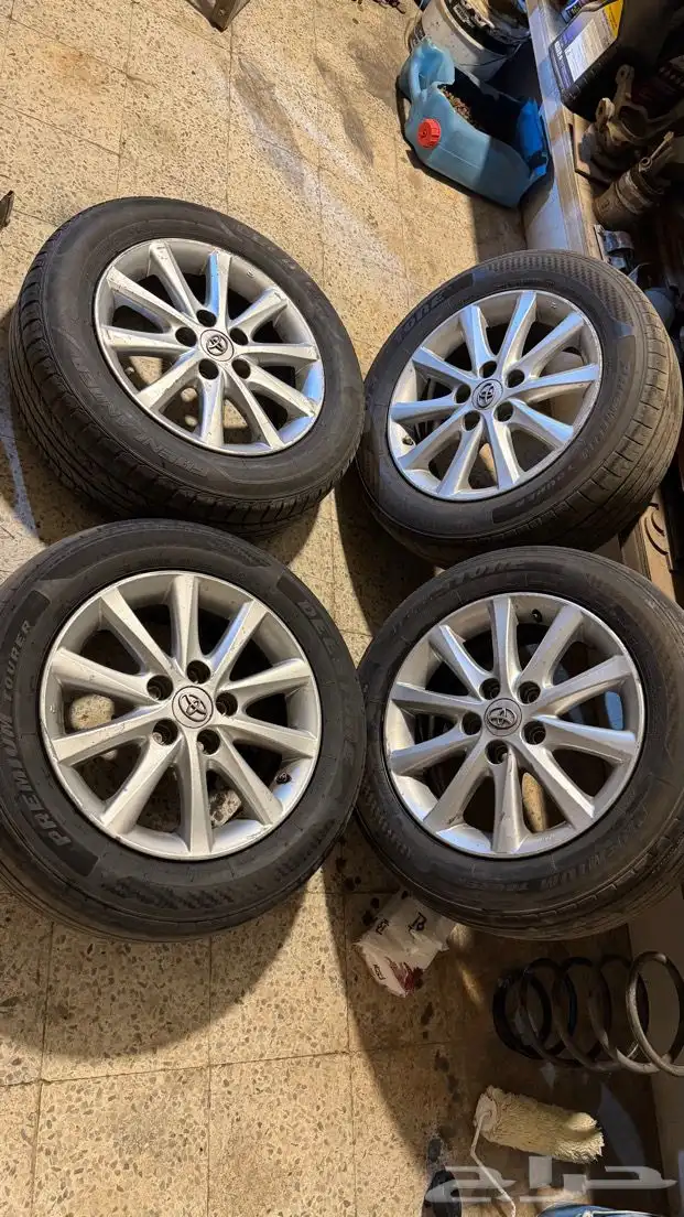 جنوط كامري 2011 اصلي 3