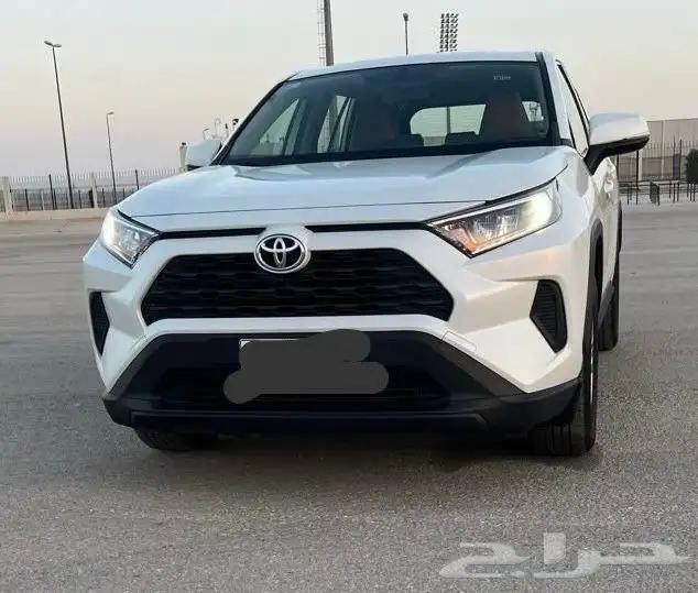 تويوتا راف فور 2021 قمة المظافه ممشى قليل 0