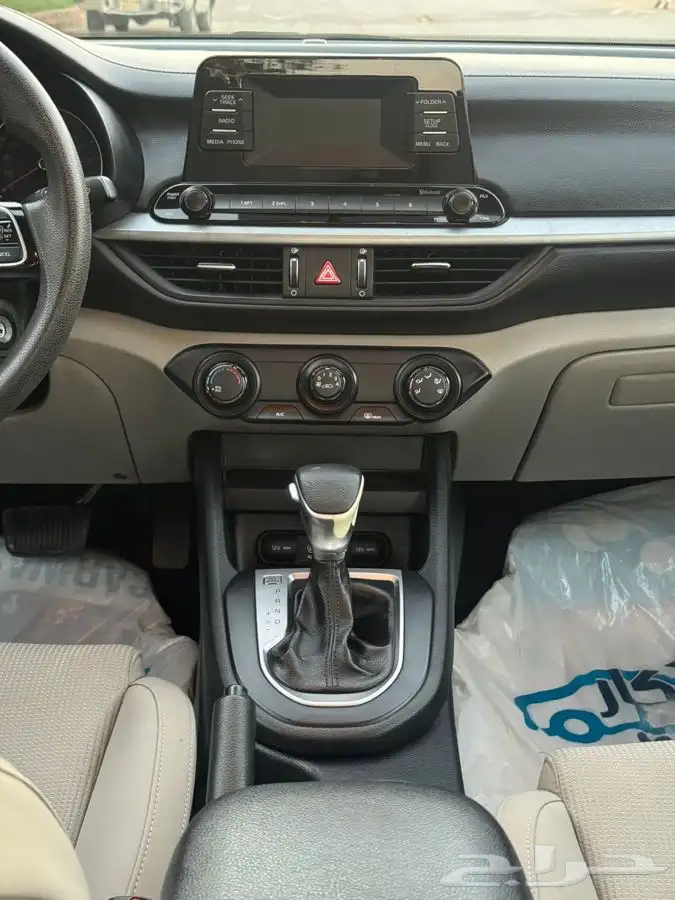 كيا سيراتو 2019مكينه 1.6ممشى قليل وشبه جديد 16