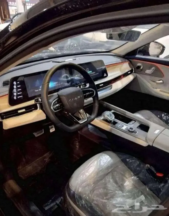 شيري اريزو 8 لاكجيري - وكمفورت 4