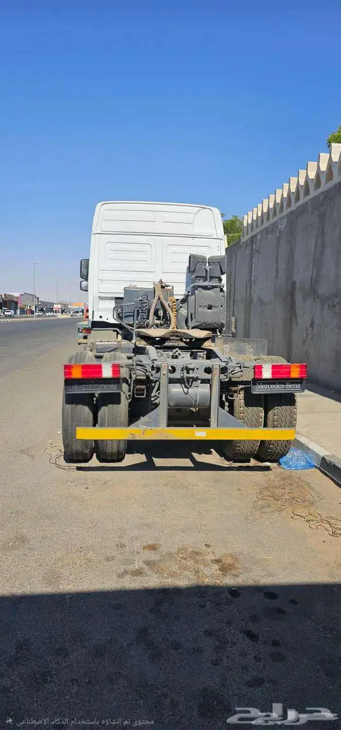 مرسيدس اكتروس 3