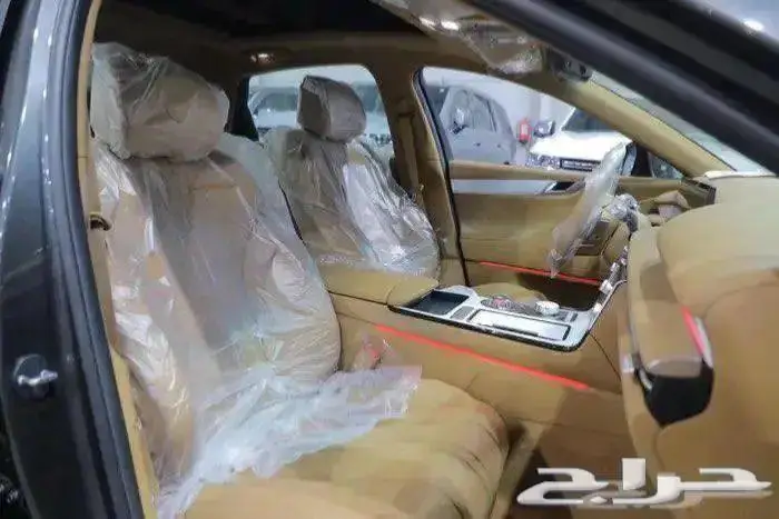 جينيسس G80 بريستيج بانوراما جلد اربعة سلندر موديل 2026 10