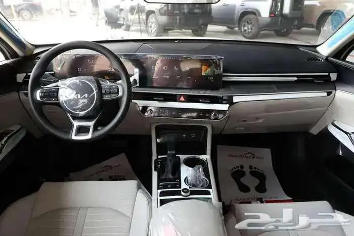 كيا K5 2.5 CC ستاندر مطور ونص فل 2026 باقل الاسعار 11