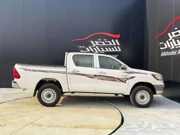 تويوتا هايلوكس GL2 ديزل دبل 2025 3