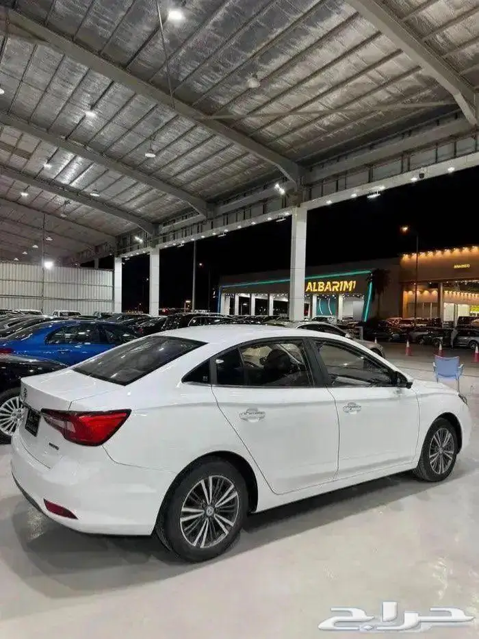 ام جي 5 2023 فل كامل 4