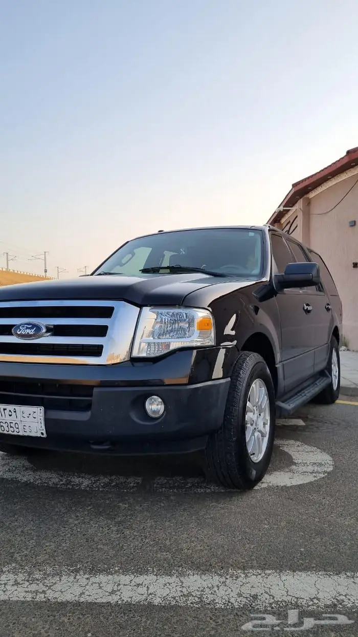 فورد اكسبديشن موديل 2014 بحالة ممتازه 9