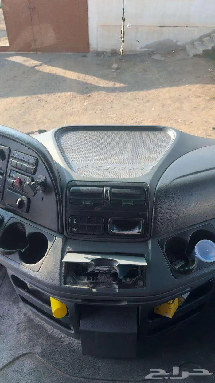 وايت مرسيدس اكتروس 18 طن 2007 9