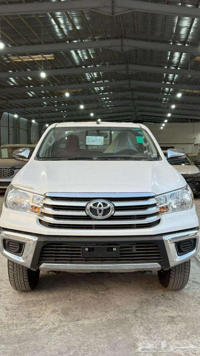 تويوتا هايلوكس 2025 غماره دبل بنزين سعودي 3