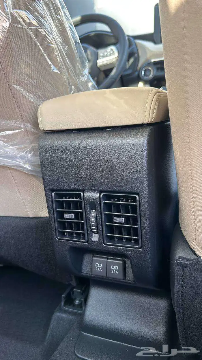 تويوتا يارس 2026 YX لدى شركة عبدالمجيد الخضر 16