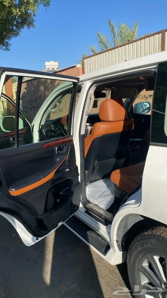 جيب لكزس 2011 فل كامل 7