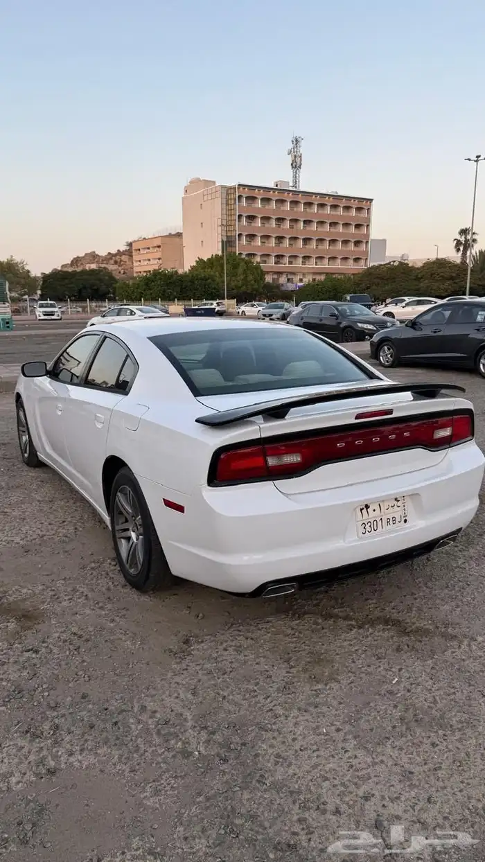 دوج شارجر 11