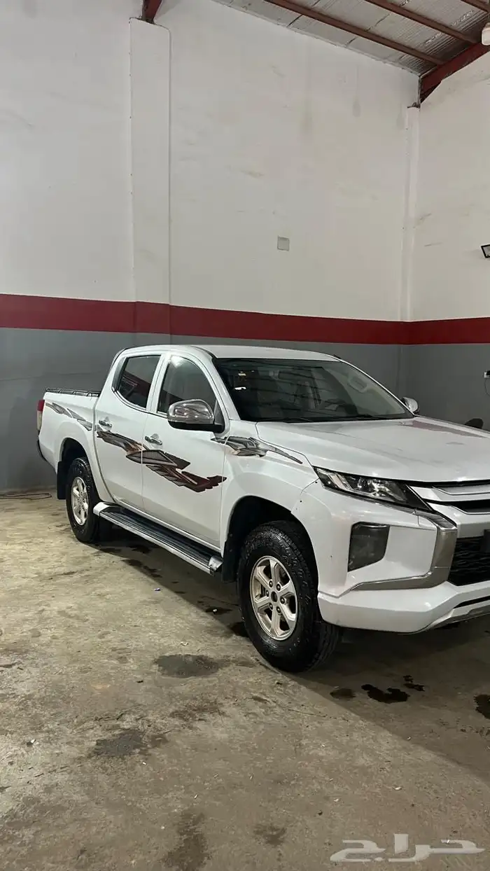 ميستوبيشي مدبله ديزل 2021 نظيفه 8