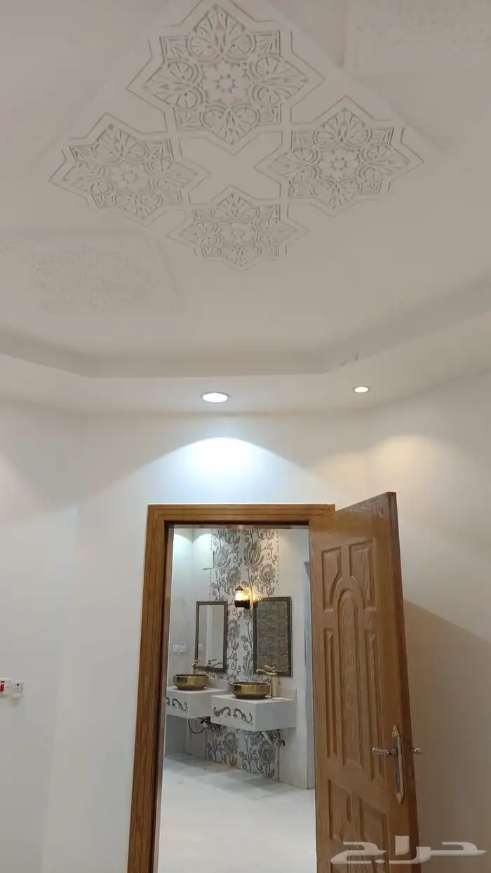 دور ارضي للايجار السنوي حي السديري 9