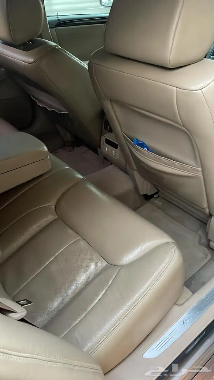 كاديلاك DTS 2006 11