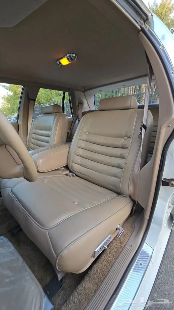 فورد فكتوريا 1990 20