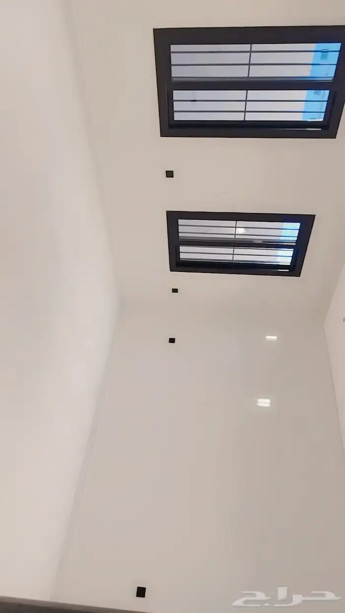 للإيجار شقتين وحدة ارضية والثاني دور ثاني 7