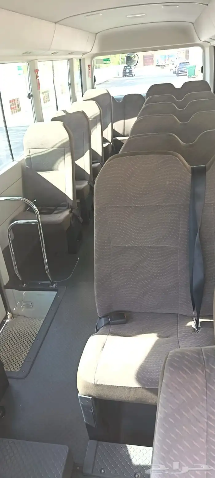 باص كوستر موديل 2020 ديزل 5