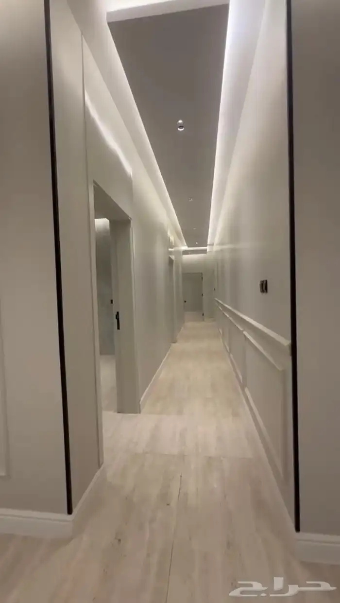 شقق تمليك فاخره بحي الوسام 3 ب550الف 0