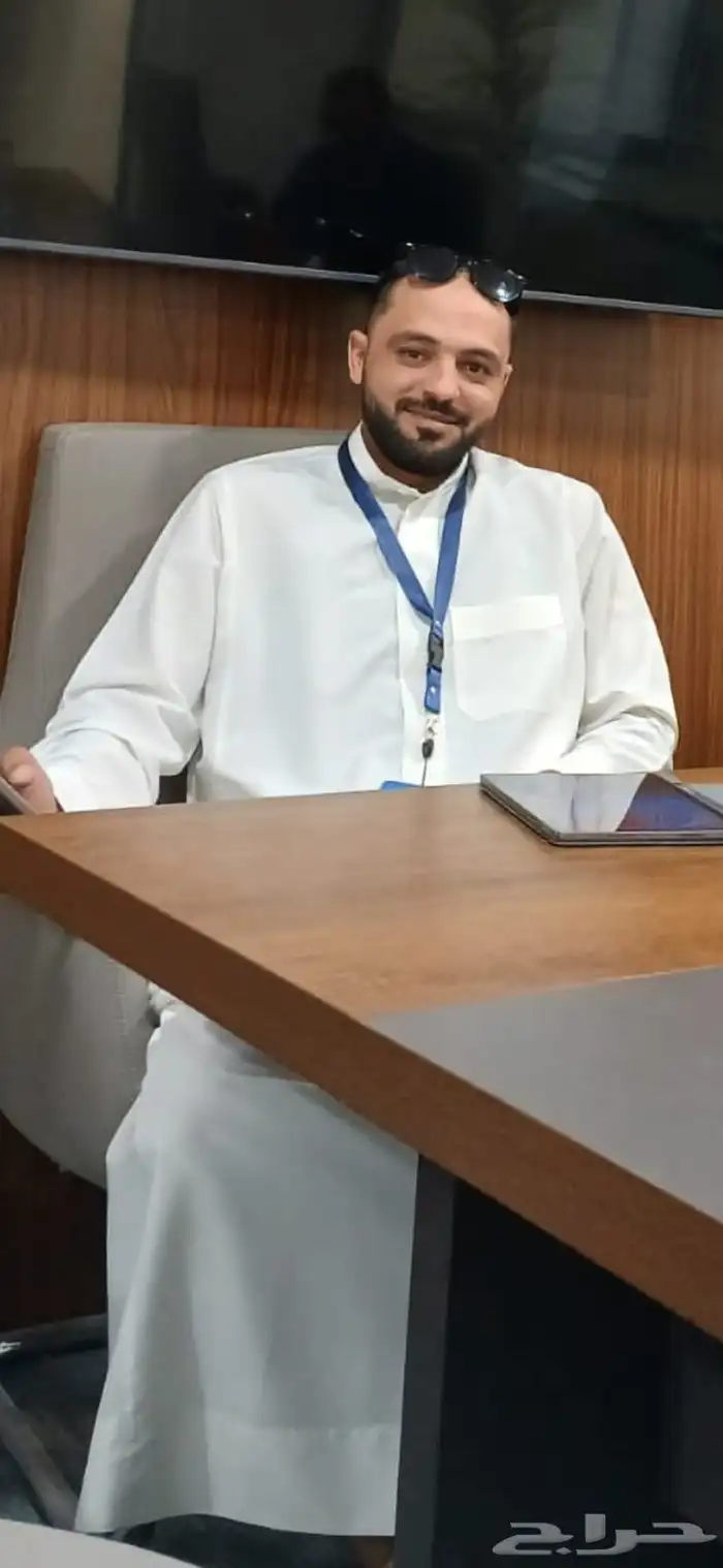 مطلوب عمل مشرف ومقاول معدات ثقيله 0