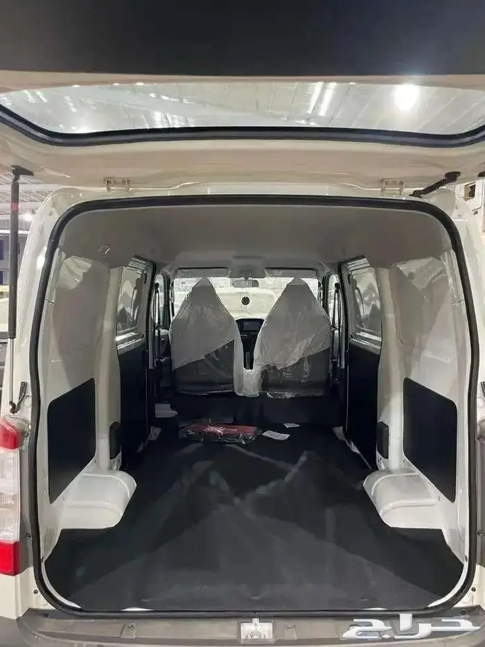 تويوتا لايت اس فان بضاعة بنزين 2025 بسعر 68500 4