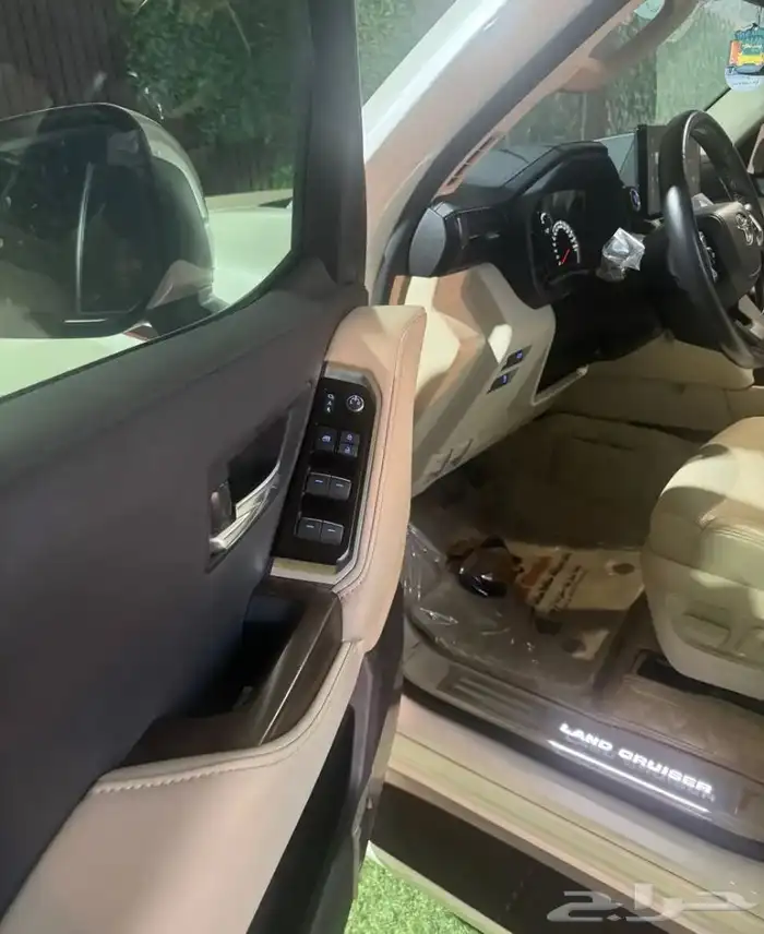 لاندكروزر 11