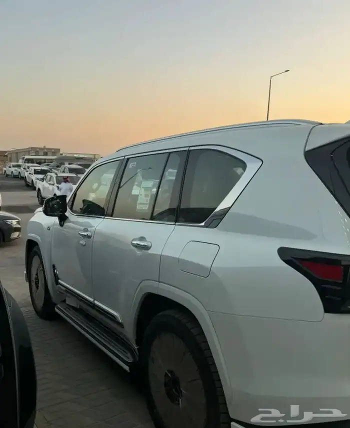 لكزس اف سبورت 2025 اف اقل سعر في سوق 3