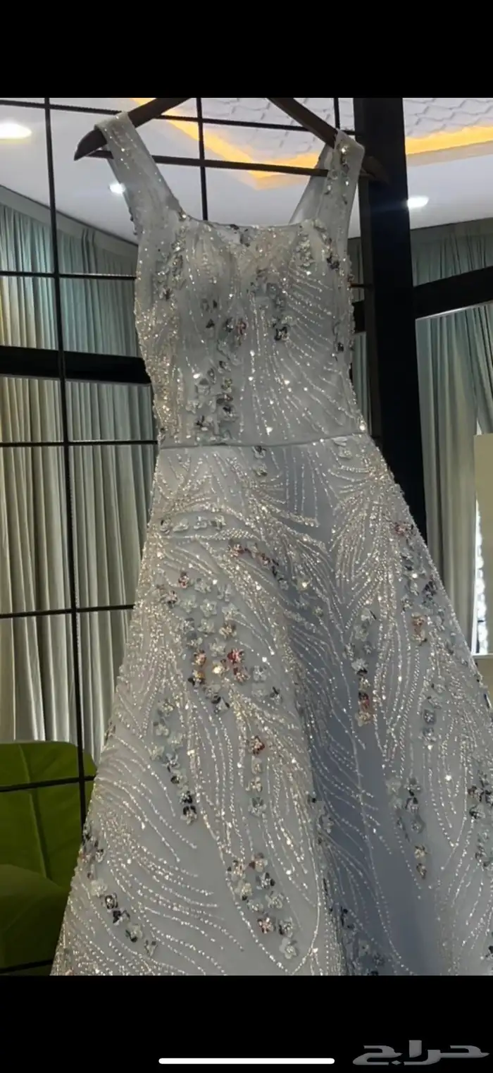 الفستان من فرح السهرات جده سعر الشراء1600مقاس ميديم 1