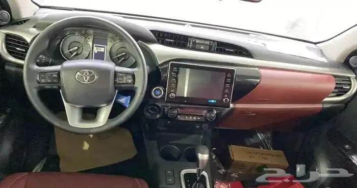 تويوتا هايلكس 2025 GLX-S بنزين بريمي 5