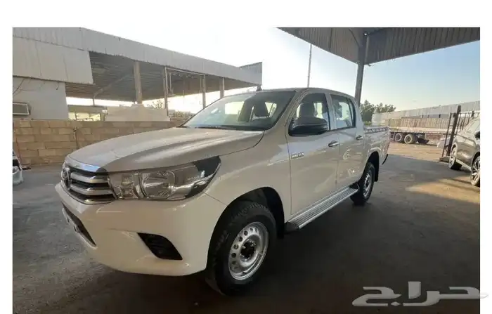 تويوتا هايلكس 2025 سلق بنزين بريمي 1