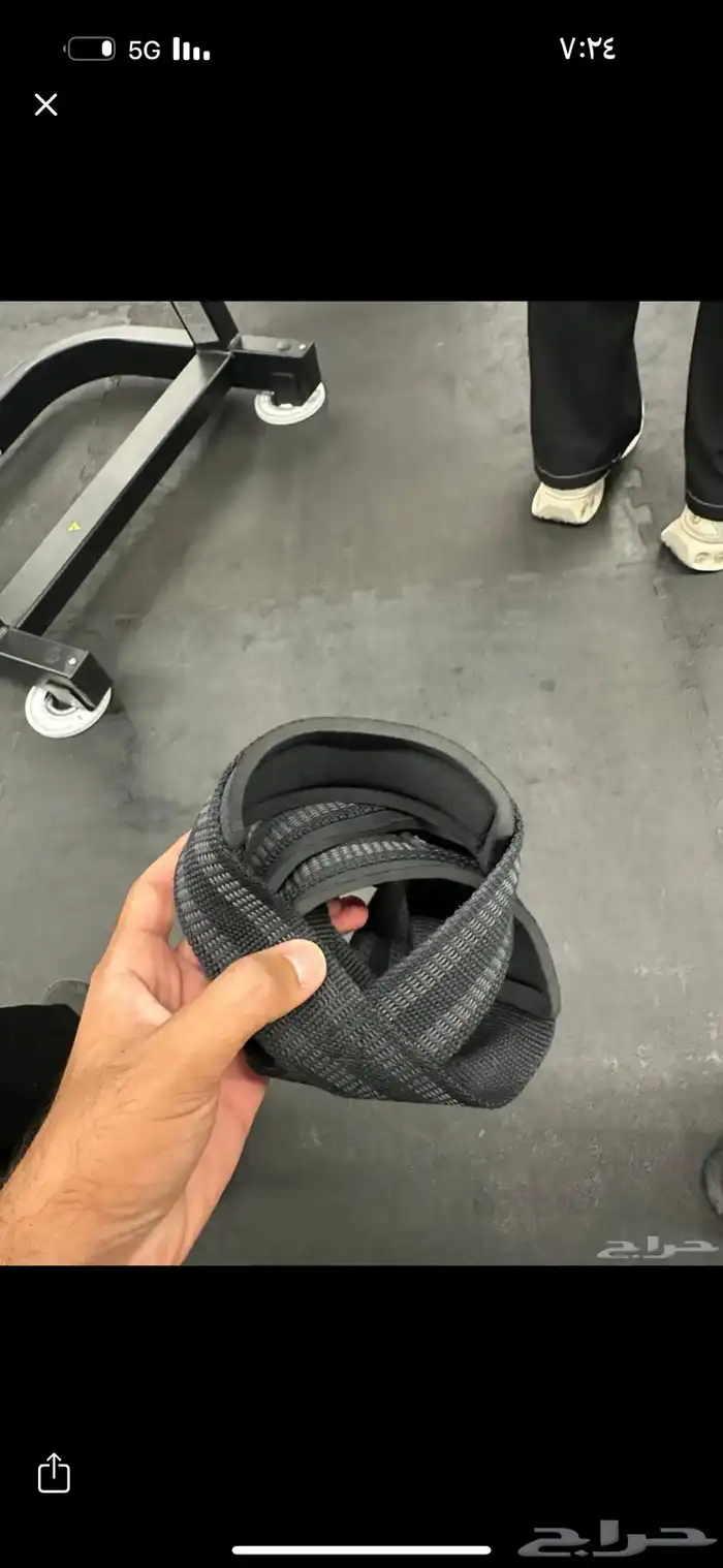 سترابس مقاس متوسط لم يستخدم سوا مرة . 0