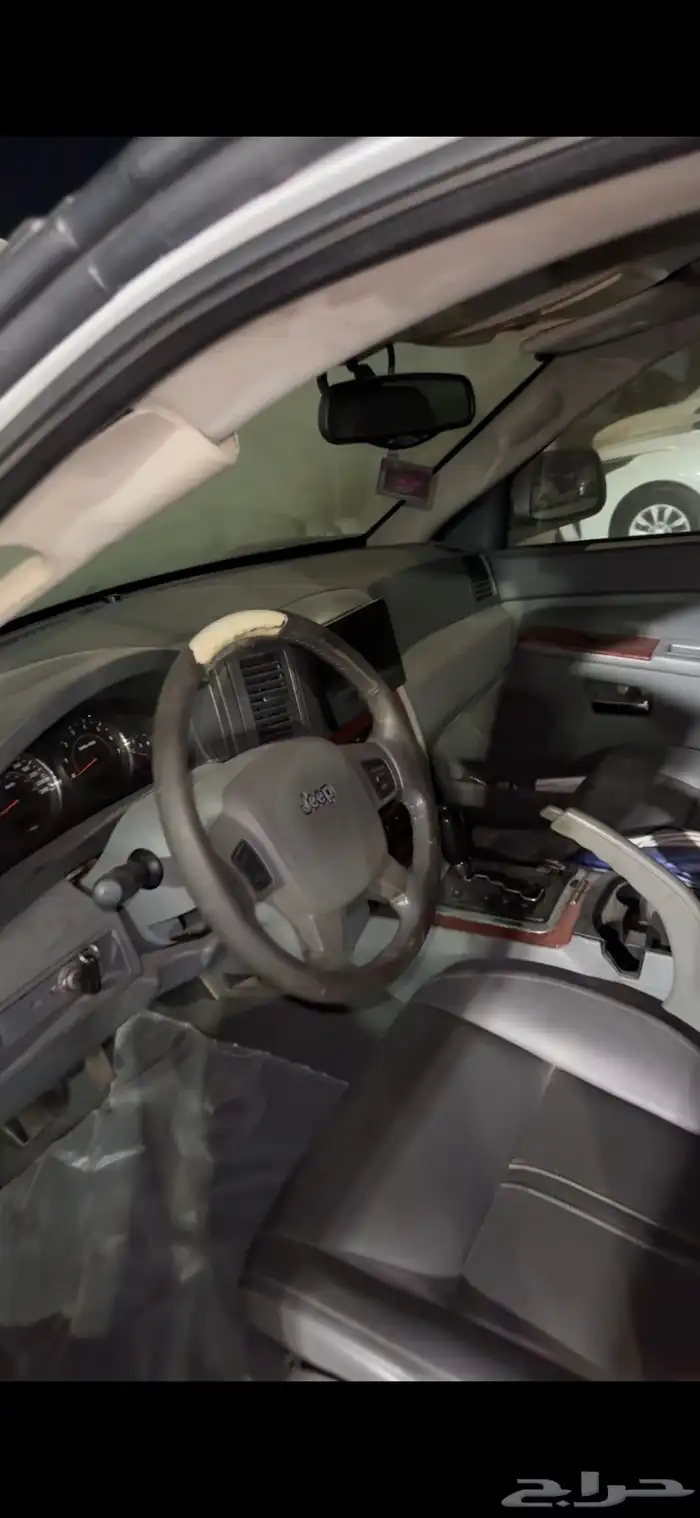 جيب جراند شيروكي 2005 3