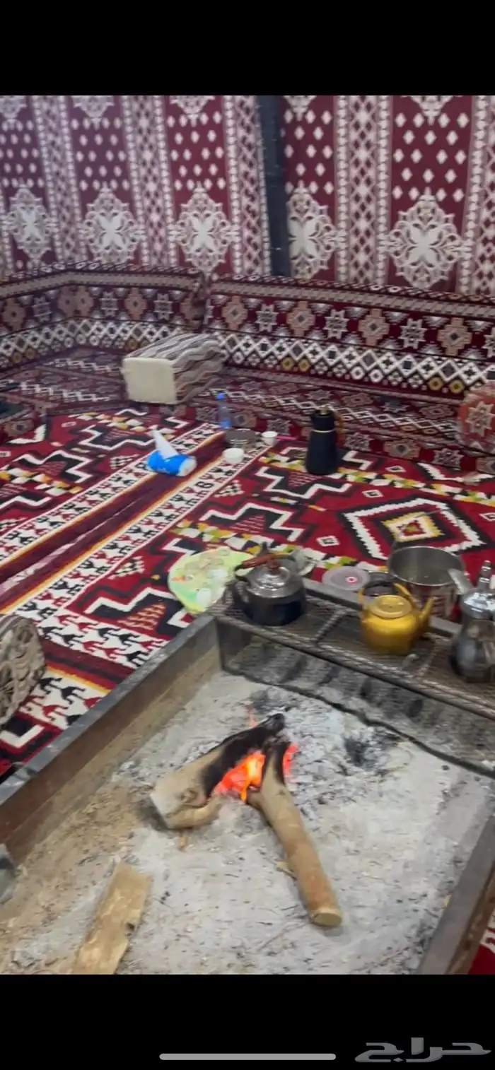 بيت شعر لون 0