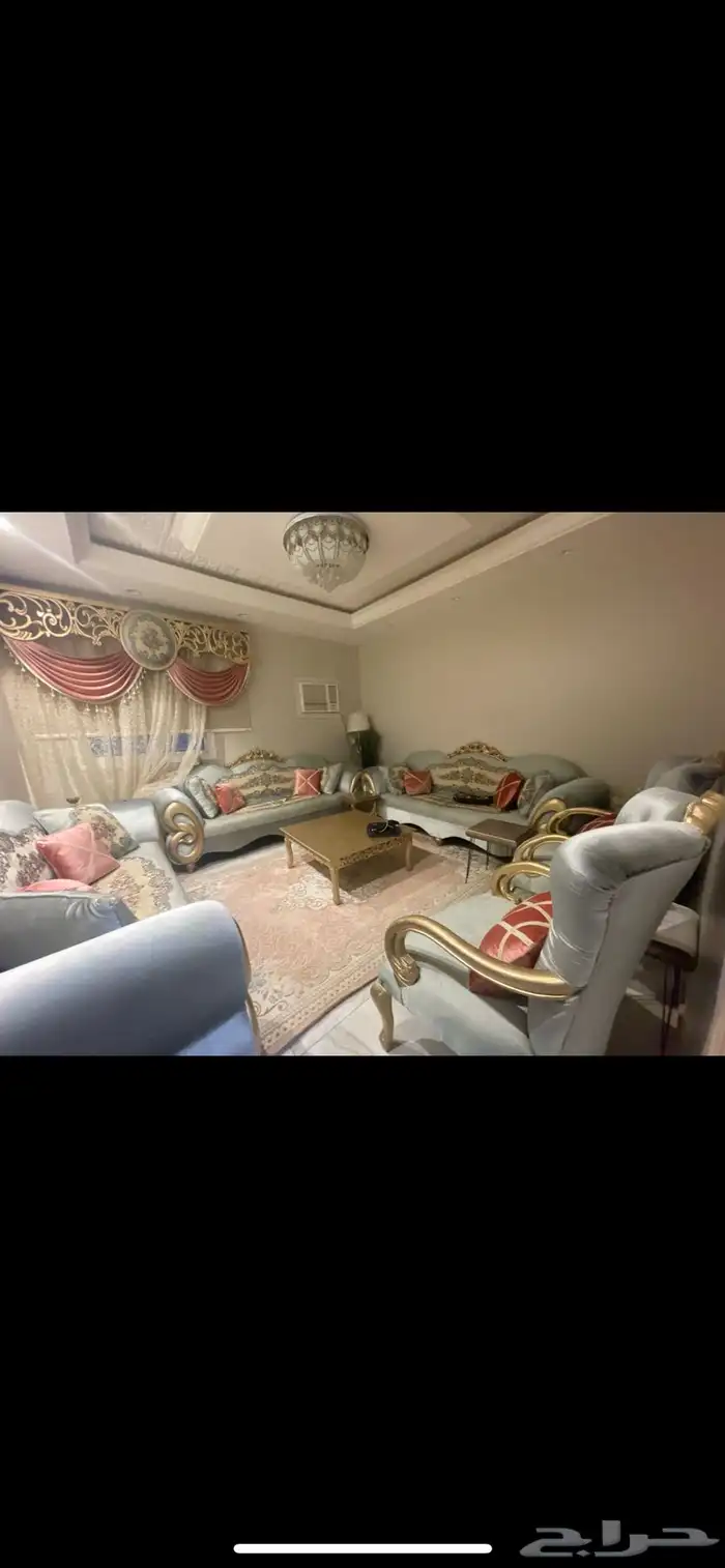 كنب نظيف للبيع 0