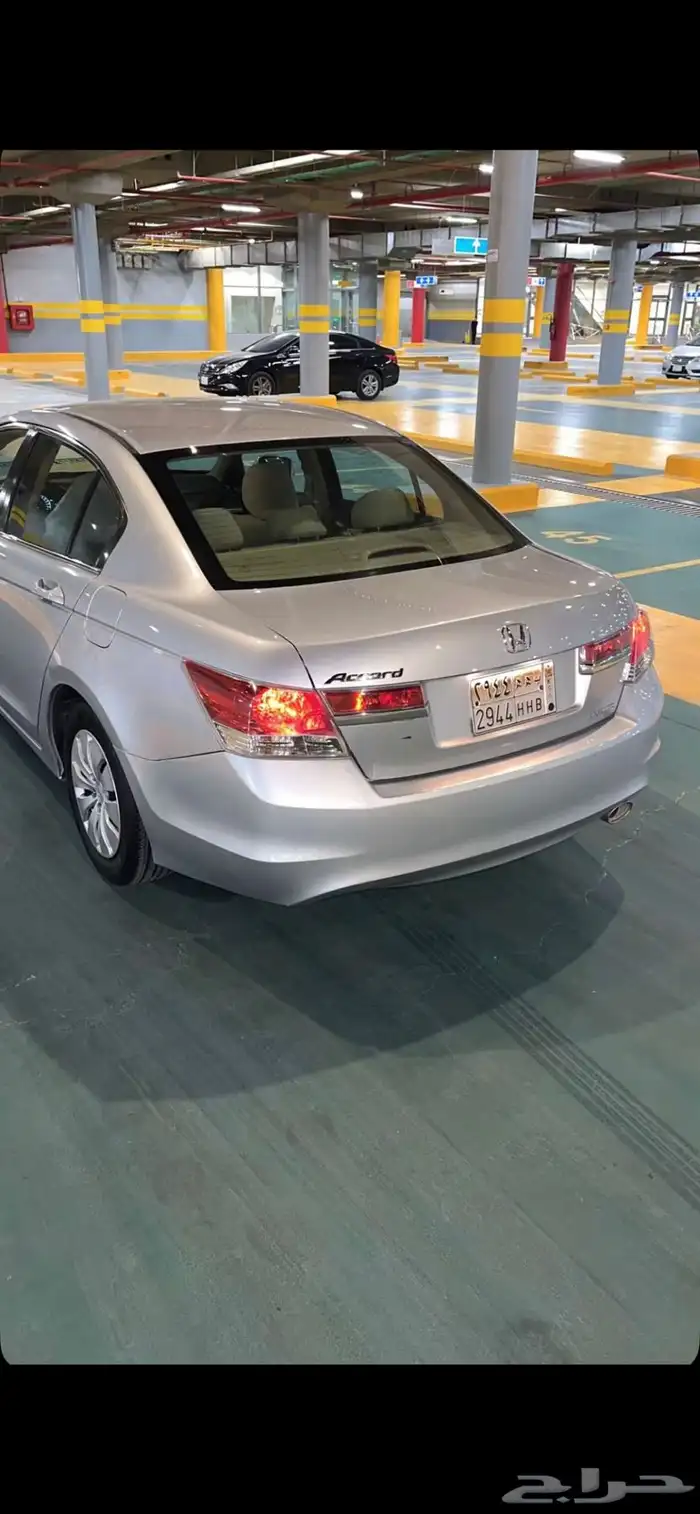 اكورد 2012 ممشى 65 الف 4