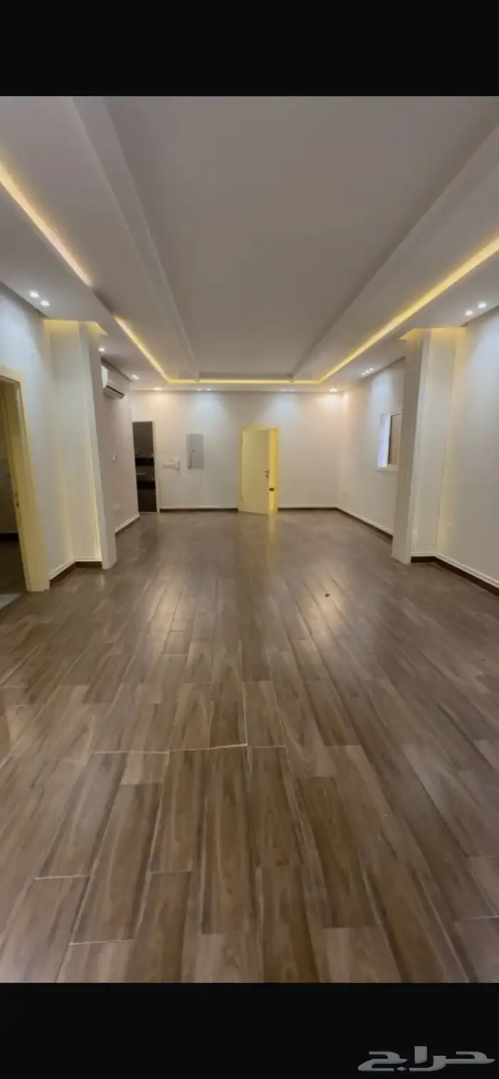 شقة للإيجار السنوي حي النرجس ( القمراء 3) 3