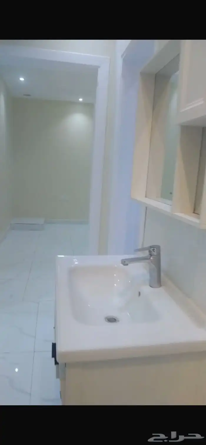 شقه جديدة للايجار حي جبرة الطائف 2