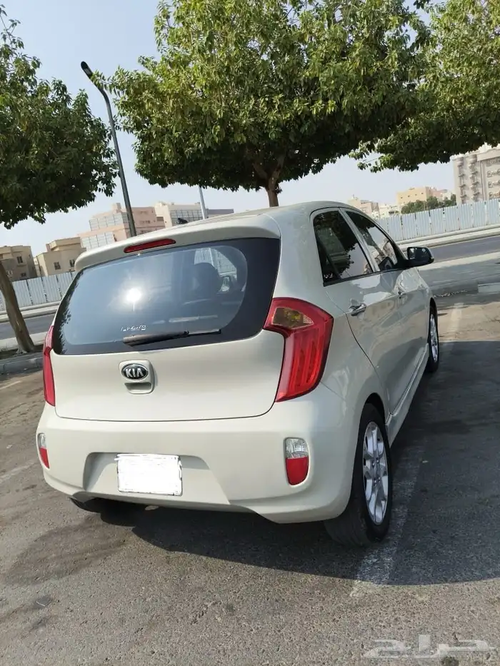 كيا بيكانتو 2015 1