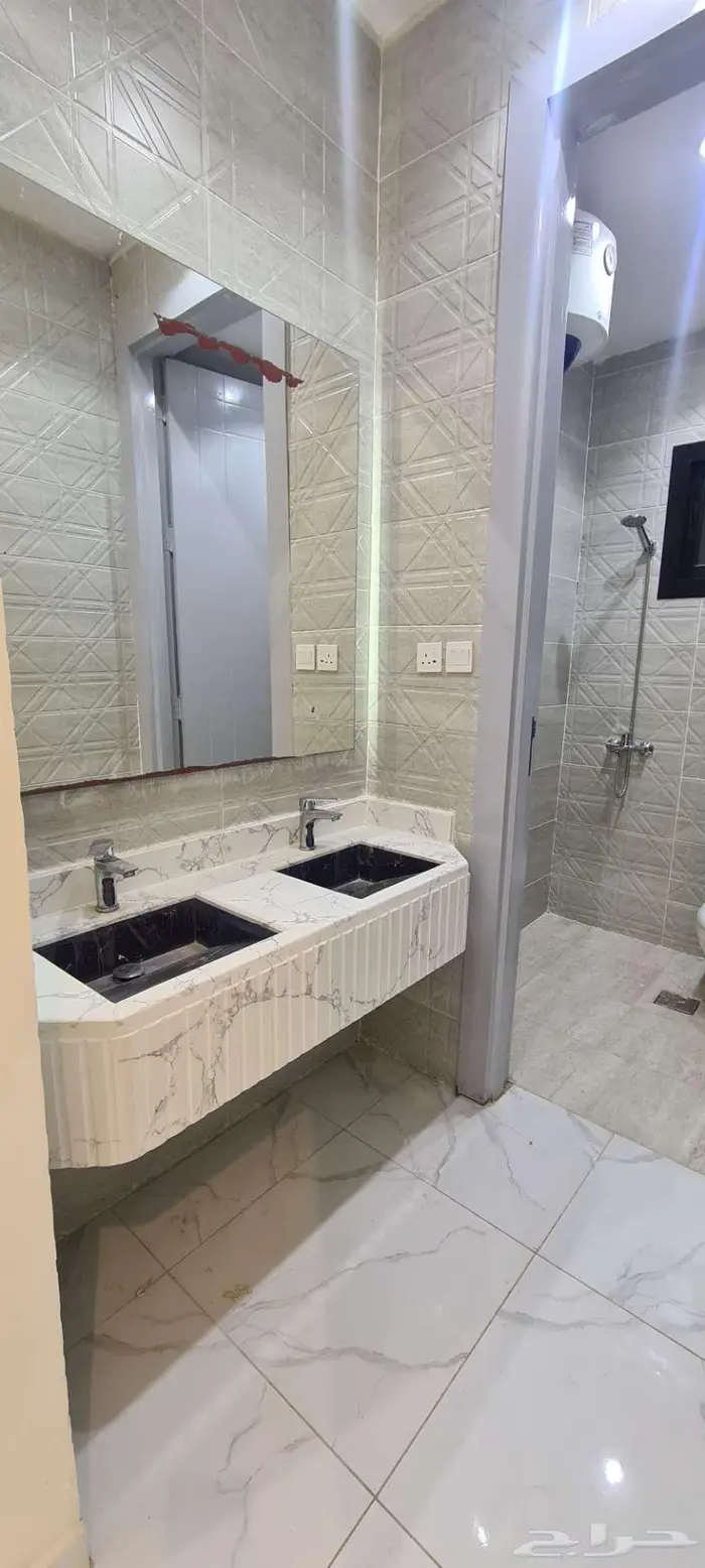 للبيع روف 5غرف جديد بحي الرايه جده ابرق الرغامه 2