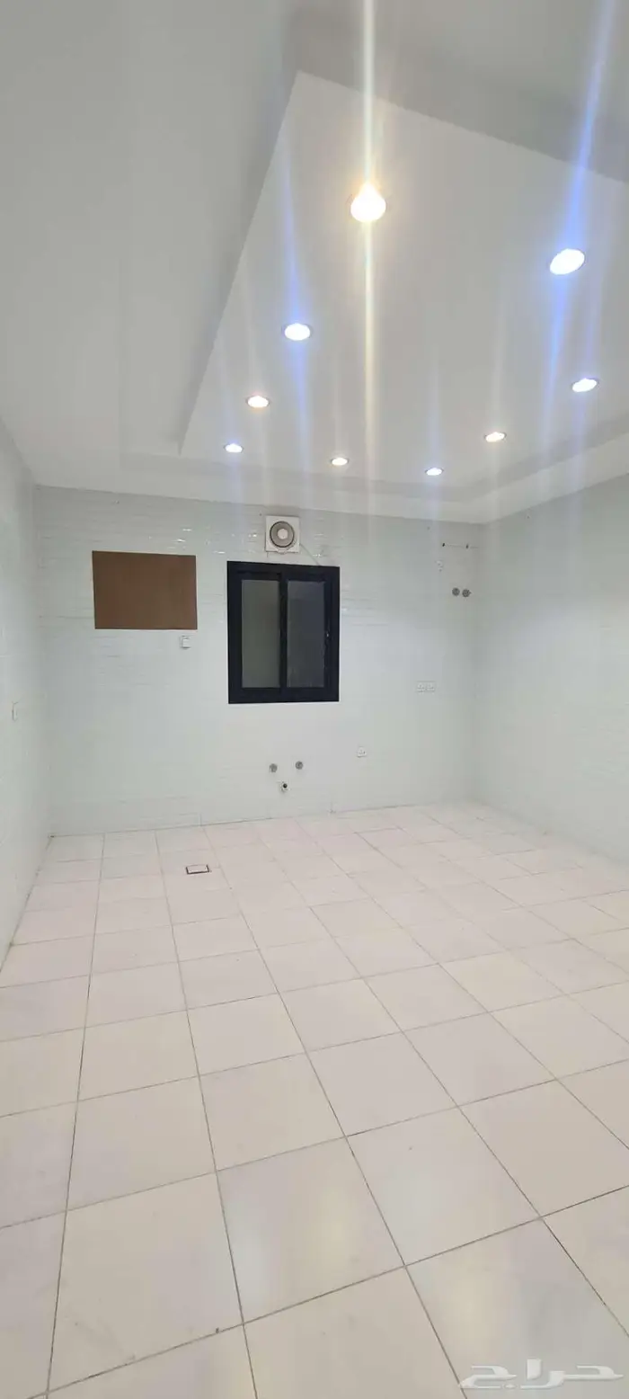 للبيع روف 5غرف جديد بحي الرايه جده ابرق الرغامه 5