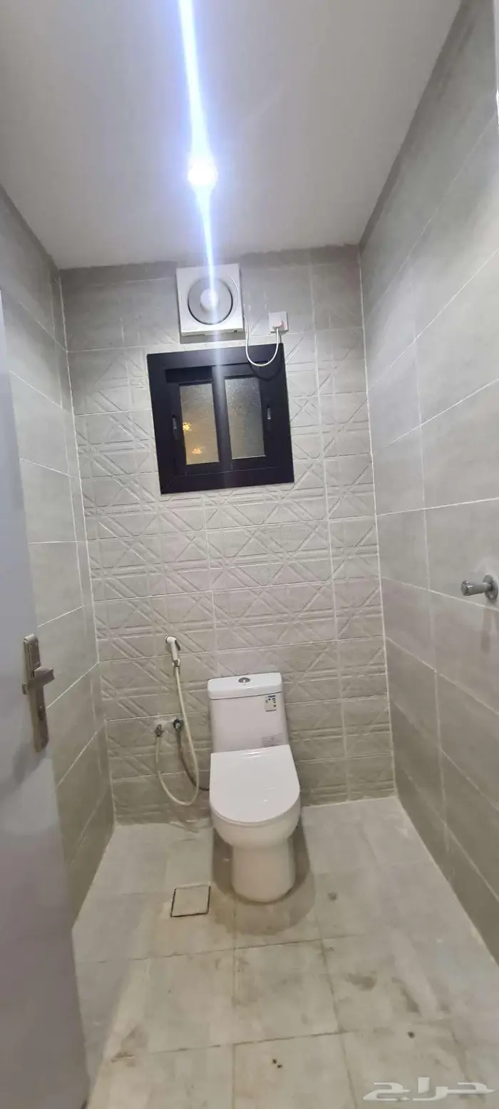 للبيع روف 5غرف جديد بحي الرايه جده ابرق الرغامه 16