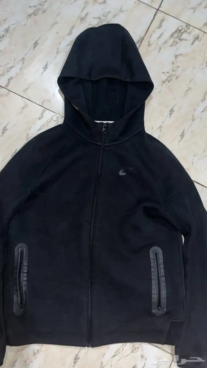 بلوفر نايك تك للبيع 2