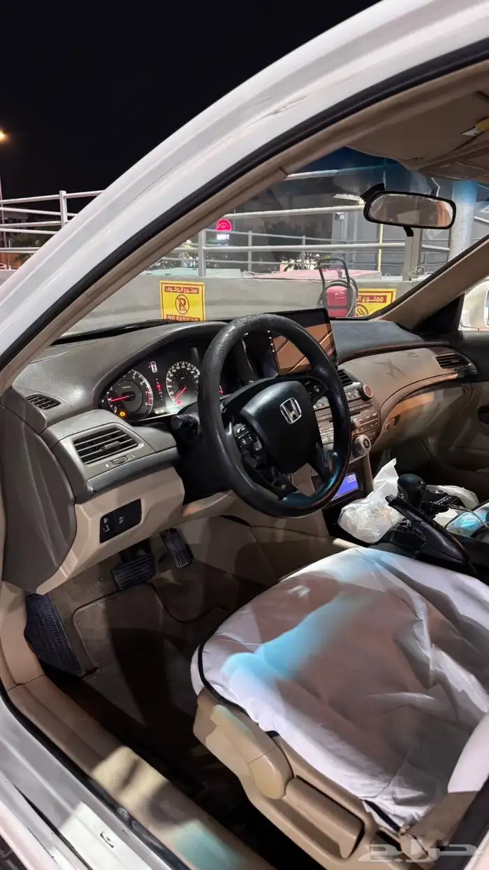 هوندا اكورد2009 4