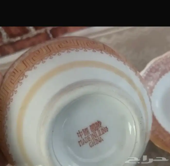 طقم صحون فنتج برسمه مفتاح الاغريق 1