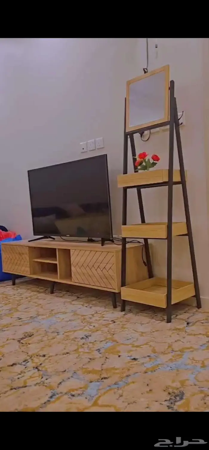 بيع عاجل لسبب النقل اثاث واغراض نضيف 0