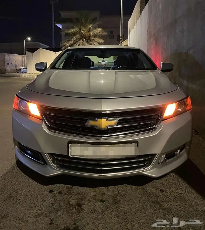 للبدل   للبيع بسياره عائليه نظيفه فقط 3