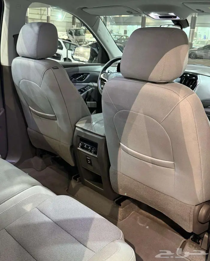 للبيع شيفرولية ترافرس 2018 دبل سعودي عداد قليل ( مخززنه ) 48