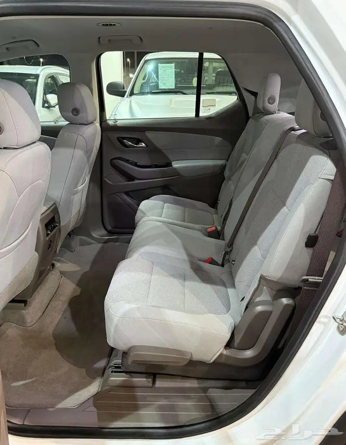 للبيع شيفرولية ترافرس 2018 دبل سعودي عداد قليل ( مخززنه ) 51