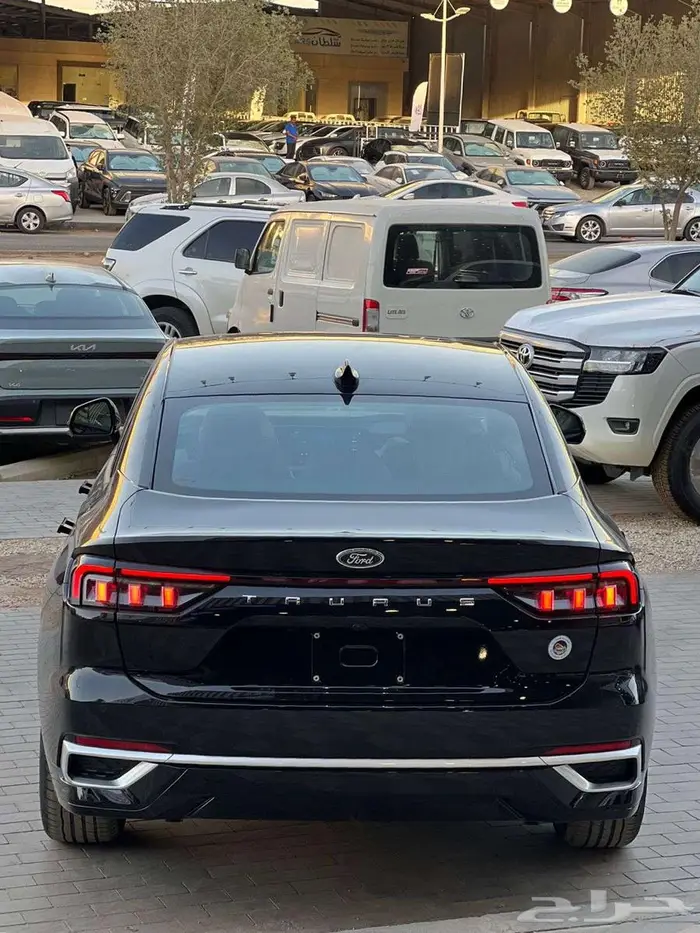 فورد تورس ترند كاش وبالتقسيط لجميع انظمه البنوك 5