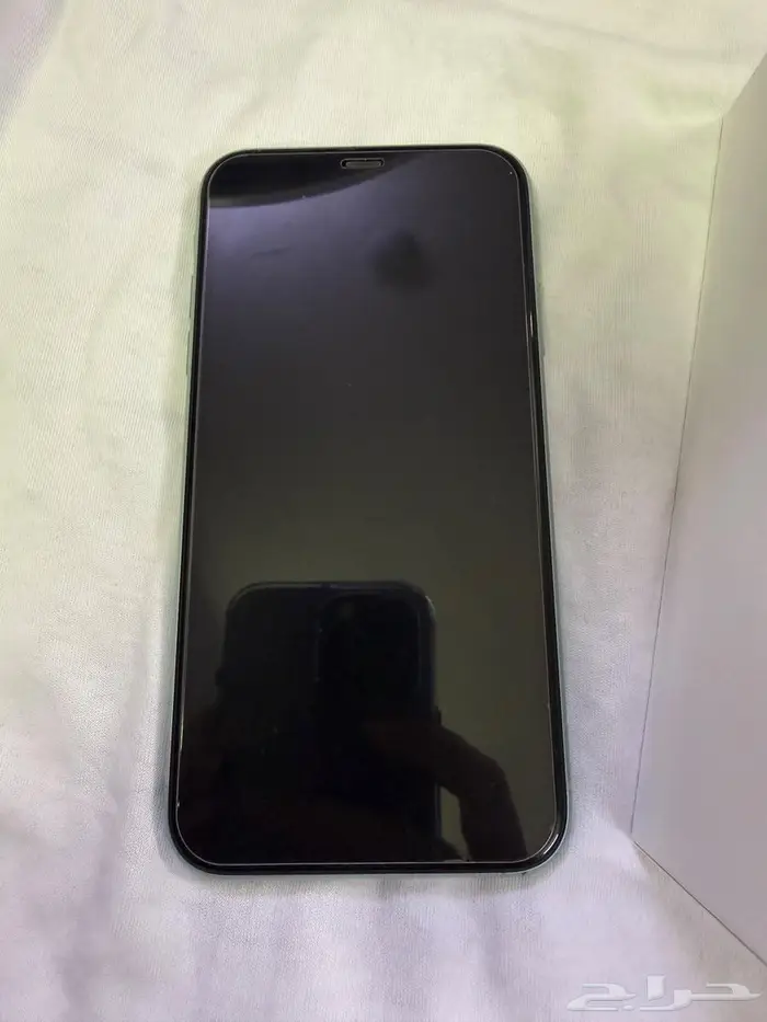 ايفون 11 العادي نظيف 0