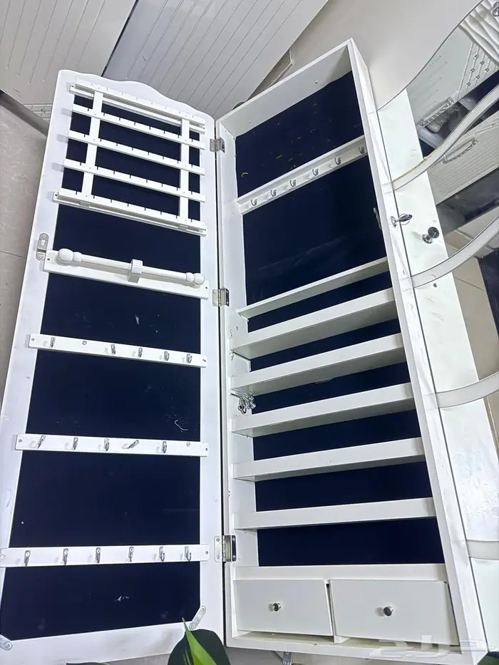 دولاب ومنظم اكسسوارات 1